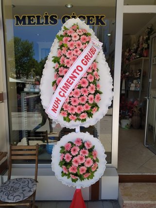 Çift Katlı Çelenk, Kütahyada Çiçekçi