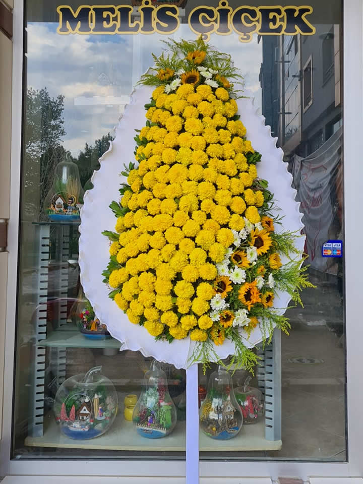 Sarı Çiçekli Çelenk, Kütahya Çiçek Siparişi