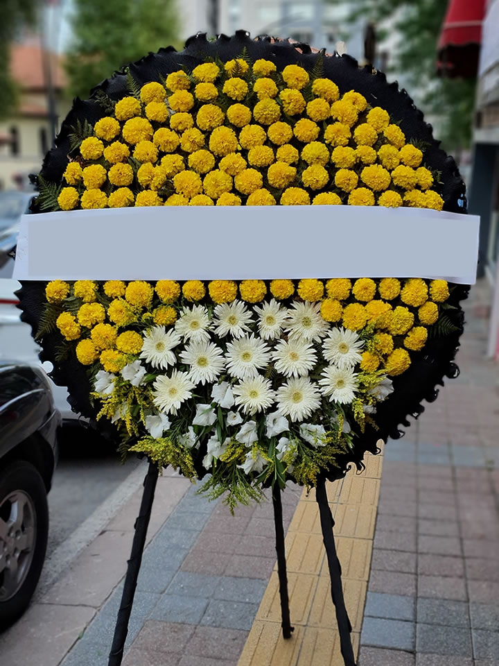 Sarı Beyaz Çiçekli Cenaze Çelengi, Kütahya çiçekçi