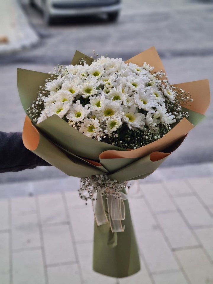 Beyazın Sadeliği, Kütahya çiçek