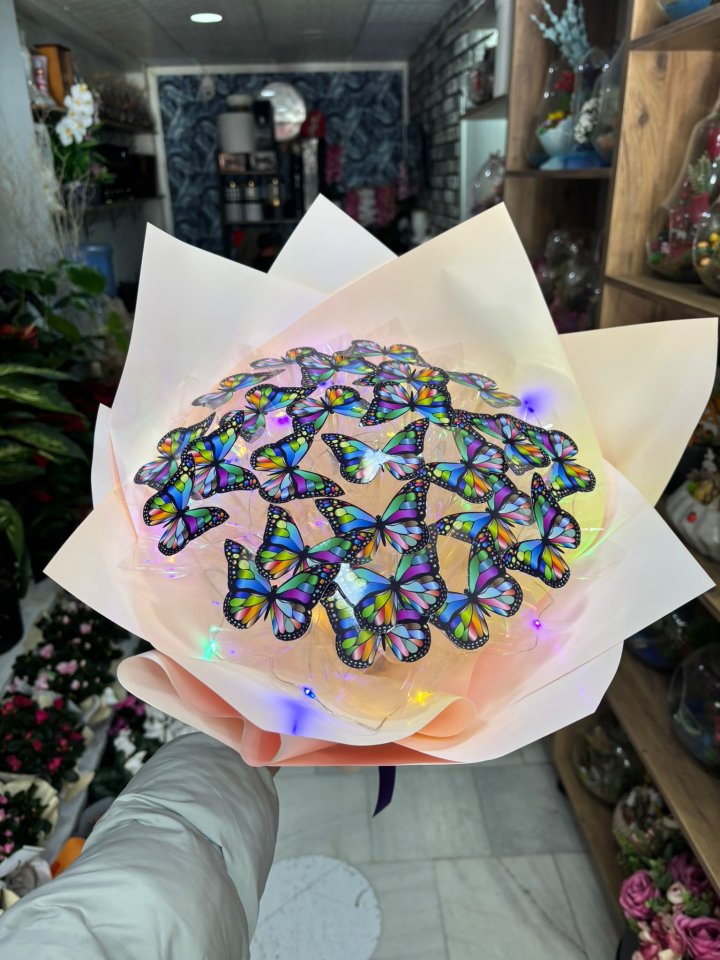 Gökkuşağı Kelebek Buketi - Çiçekçi Kütahya