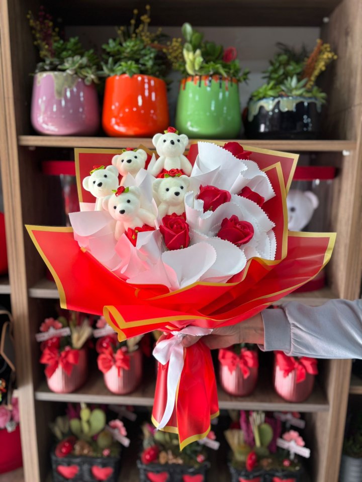 Aşığım Sana, Kütahya Çiçek